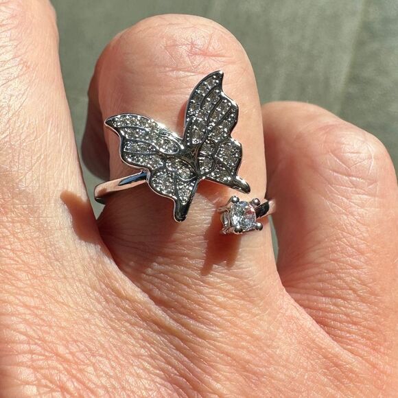 NEW White Gold Plated Pave Butterfly & Round Crystal CZ Adjustable Ring - Picture 10 of 11